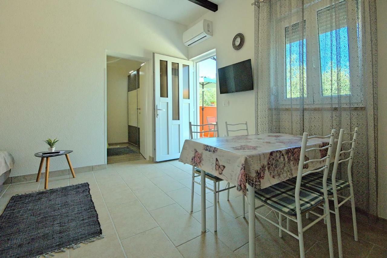 Apartment App Klabot *** *